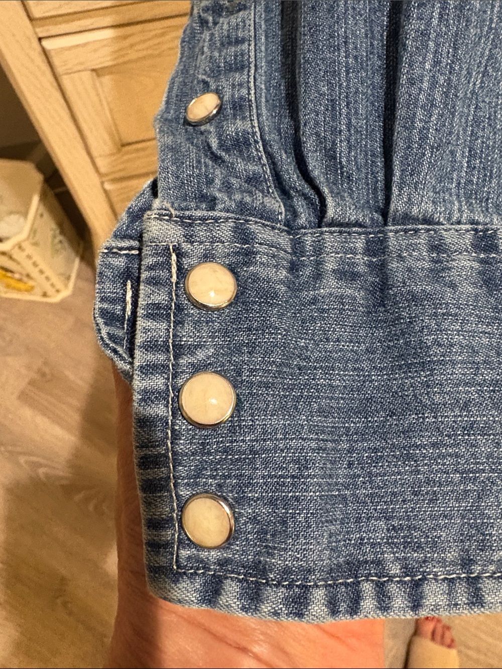 Polo Jeans Co. Ralph Lauren Denim Western Shirt  small and Mother of Pearl snaps - Picture 7 of 11
